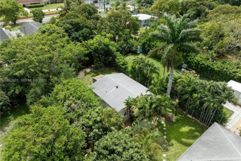 Снять в аренду виллу или дом в Холливуд, Флорида 2 спальни, 271.09м2, № 2066695 - фото 27