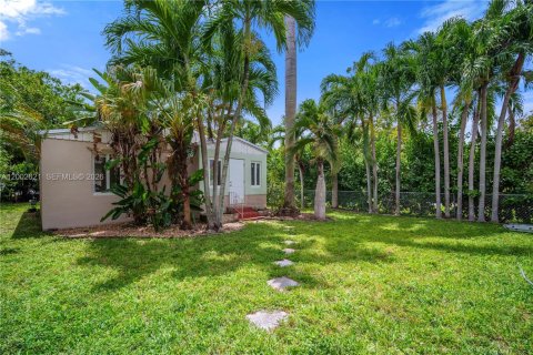 Снять в аренду виллу или дом в Холливуд, Флорида 2 спальни, 271.09м2, № 2066695 - фото 7