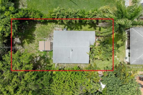 Снять в аренду виллу или дом в Холливуд, Флорида 2 спальни, 271.09м2, № 2066695 - фото 3