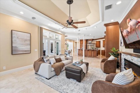 Villa ou maison à vendre à Indian Harbour Beach, Floride: 5 chambres, 630.34 m2 № 1755399 - photo 19