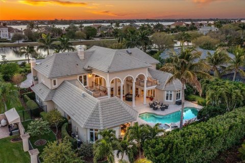 Villa ou maison à vendre à Indian Harbour Beach, Floride: 5 chambres, 630.34 m2 № 1755399 - photo 3