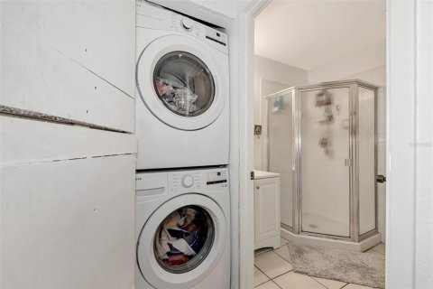 Купить кондоминиум в Пунта-Горда, Флорида 6 комнат, 79.9м2, № 1685237 - фото 24