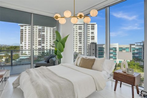 Condominio en alquiler en Fort Lauderdale, Florida, 3 dormitorios, 259.38 m2 № 2252927 - foto 30
