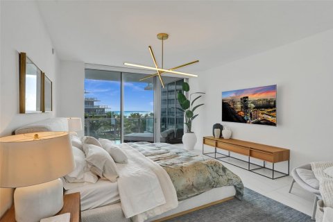 Condominio en alquiler en Fort Lauderdale, Florida, 3 dormitorios, 259.38 m2 № 2252927 - foto 23