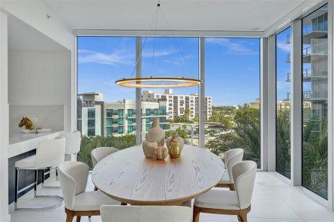 Condominio en alquiler en Fort Lauderdale, Florida, 3 dormitorios, 259.38 m2 № 2252927 - foto 5