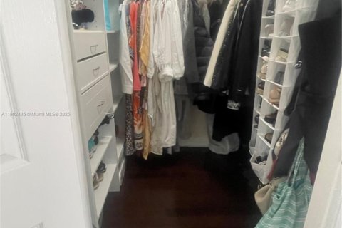 Купить кондоминиум в Авентура, Флорида 2 спальни, 102.38м2, № 2012112 - фото 2