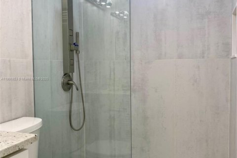 Condo in Deerfield Beach, Florida, 1 bedroom  № 1963287 - photo 6