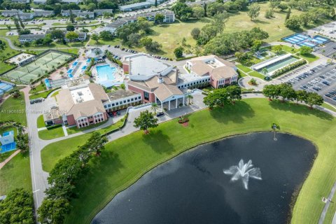 Condo in Deerfield Beach, Florida, 1 bedroom  № 1963287 - photo 22