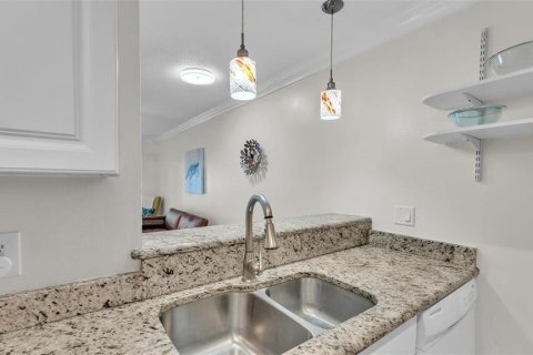 Condominio en alquiler en Winter Haven, Florida, 2 dormitorios, 78.04 m2 № 2111207 - foto 11