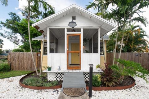 Casa en alquiler en Gulfport, Florida, 2 dormitorios, 74.32 m2 № 1907365 - foto 16