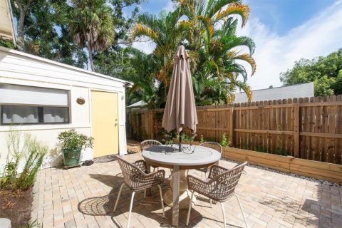 Casa en alquiler en Gulfport, Florida, 2 dormitorios, 74.32 m2 № 1907365 - foto 13