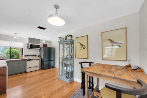 Casa en alquiler en Gulfport, Florida, 2 dormitorios, 74.32 m2 № 1907365 - foto 28