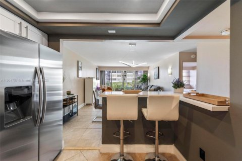 Copropriété à louer à Aventura, Floride: 1 chambre, 93.37 m2 № 1955859 - photo 15