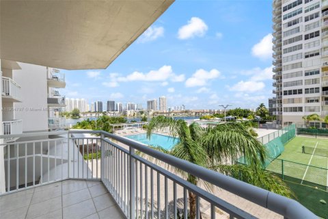 Copropriété à louer à Aventura, Floride: 1 chambre, 93.37 m2 № 1955859 - photo 29