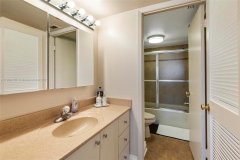 Copropriété à louer à Aventura, Floride: 1 chambre, 93.37 m2 № 1955859 - photo 22