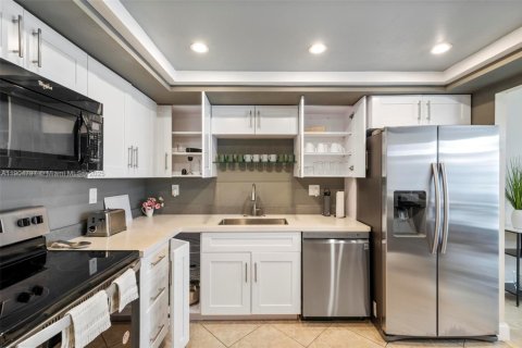 Copropriété à louer à Aventura, Floride: 1 chambre, 93.37 m2 № 1955859 - photo 19