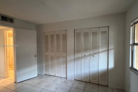 Condo in Coral Springs, Florida, 1 bedroom  № 2060255 - photo 7