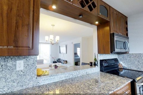 Copropriété à louer à Miami Beach, Floride: 1 chambre, 74.32 m2 № 1784182 - photo 9