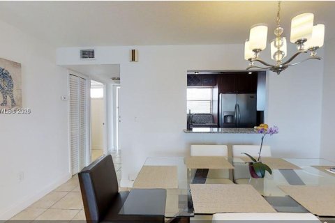 Copropriété à louer à Miami Beach, Floride: 1 chambre, 74.32 m2 № 1784182 - photo 7