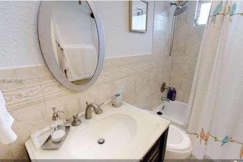 Copropriété à louer à Miami Beach, Floride: 1 chambre, 74.32 m2 № 1784182 - photo 14
