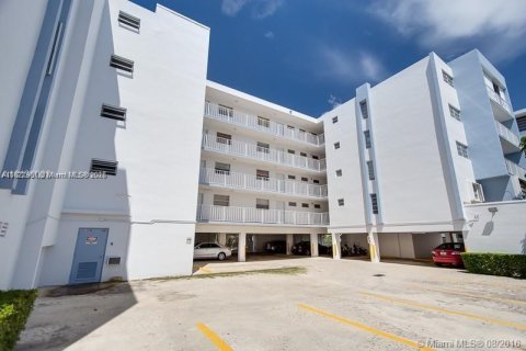 Copropriété à louer à Miami Beach, Floride: 1 chambre, 74.32 m2 № 1784182 - photo 20