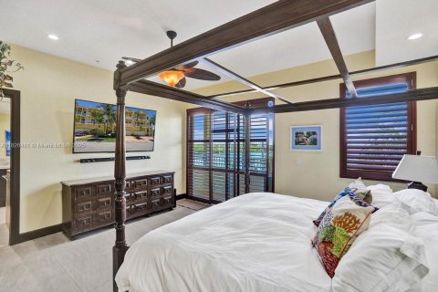 Townhouse in Hollywood, Florida 4 bedrooms, 299.89 sq.m. № 1934204 - photo 28