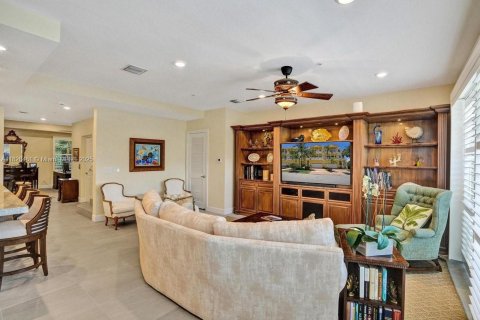 Townhouse in Hollywood, Florida 4 bedrooms, 299.89 sq.m. № 1934204 - photo 13