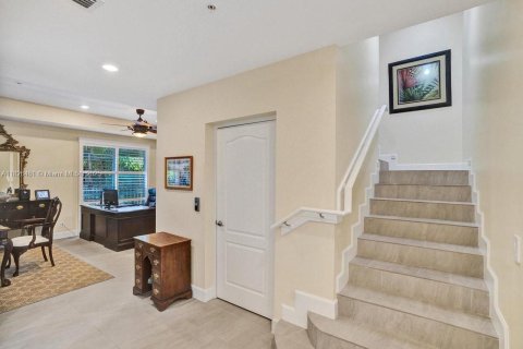 Townhouse in Hollywood, Florida 4 bedrooms, 299.89 sq.m. № 1934204 - photo 25