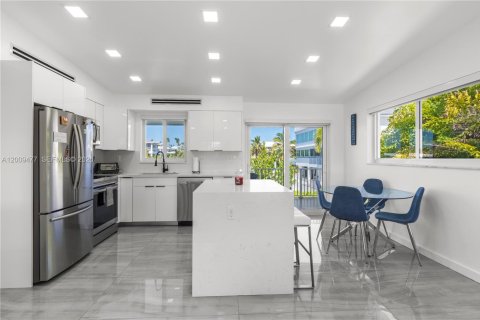 Casa en venta en Tavernier, Florida, 2 dormitorios, 89.19 m2 № 2090185 - foto 7
