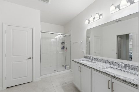 Villa ou maison à vendre à Minneola, Floride: 4 chambres, 216.83 m2 № 2345243 - photo 17