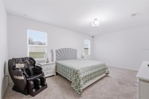 Villa ou maison à vendre à Minneola, Floride: 4 chambres, 216.83 m2 № 2345243 - photo 15