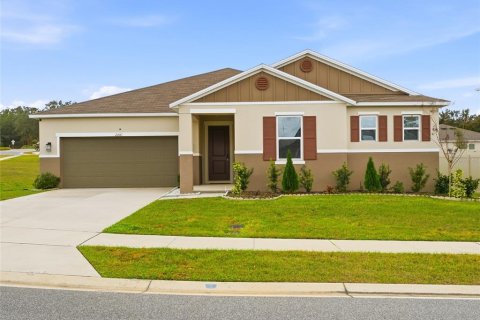 Casa en Minneola, Florida 4 dormitorios, 216.83 m2 № 2345243