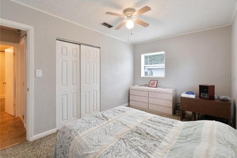 House in New Port Richey, Florida 2 bedrooms, 121.24 sq.m. № 1847075 - photo 9