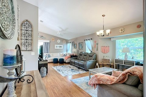 Купить виллу или дом в Норт-Порт, Флорида 6 комнат, 144.74м2, № 1903571 - фото 2