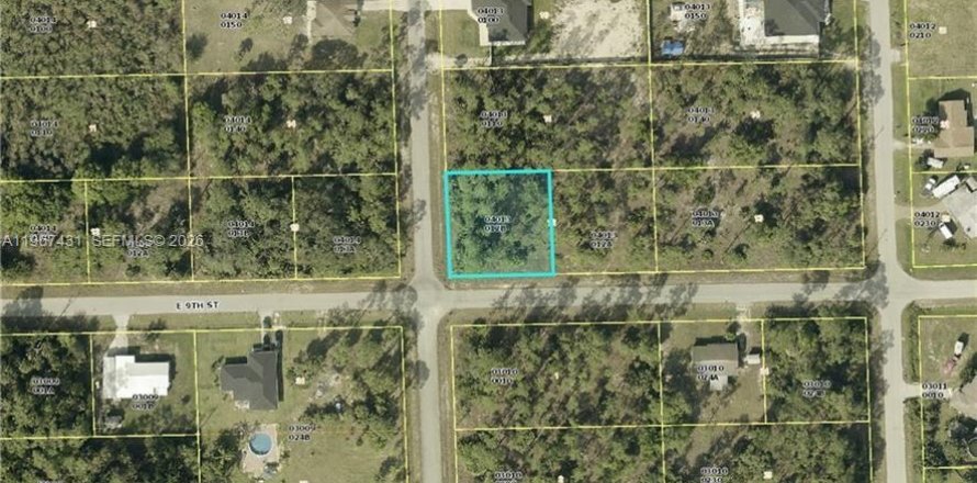 Land in Lehigh Acres, Florida № 2158664