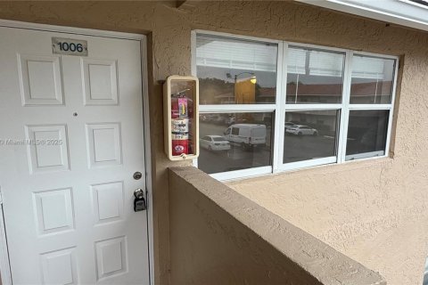 Copropriété à vendre à Coral Springs, Floride: 2 chambres, 71.35 m2 № 1874726 - photo 3