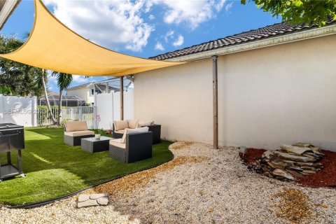 Villa ou maison à vendre à Lake Worth, Floride: 4 chambres, 214.14 m2 № 1987289 - photo 25