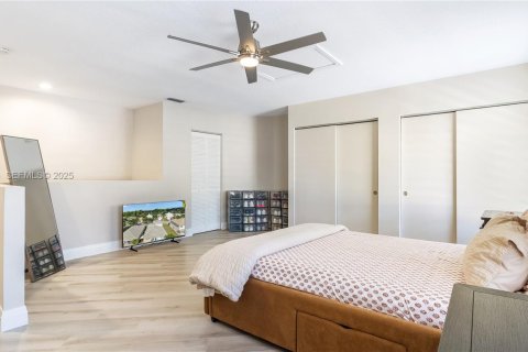 Villa ou maison à vendre à Lake Worth, Floride: 4 chambres, 214.14 m2 № 1987289 - photo 19