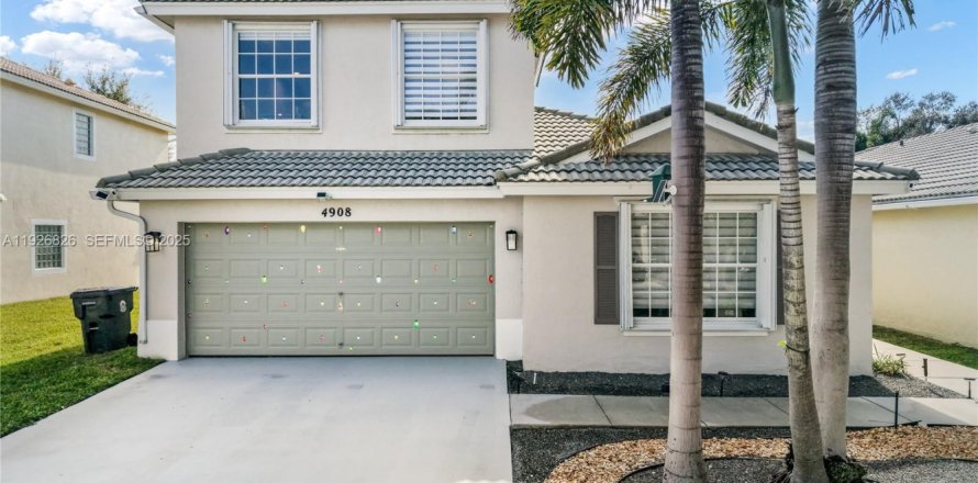 Villa ou maison à Lake Worth, Floride 4 chambres, 214.14 m2 № 1987289