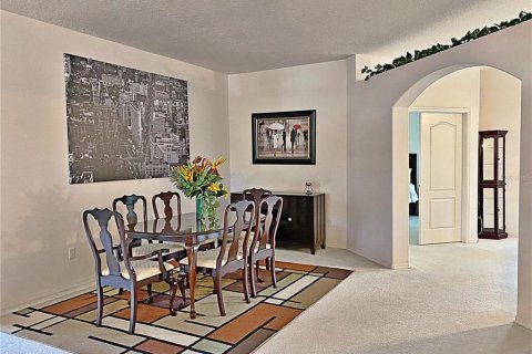 House in Clermont, Florida 2 bedrooms, 184.78 sq.m. № 2098744 - photo 10