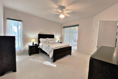 House in Clermont, Florida 2 bedrooms, 184.78 sq.m. № 2098744 - photo 24