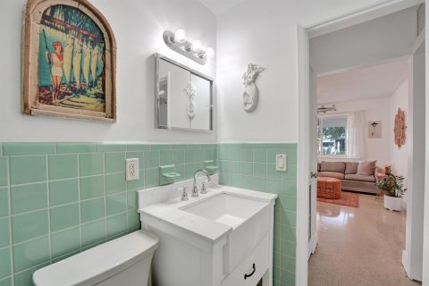 House in Oakland Park, Florida 2 bedrooms, 104.24 sq.m. № 2272469 - photo 20