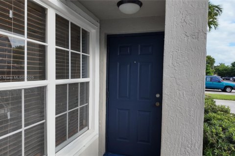 Купить таунхаус в Мирамар, Флорида 3 спальни, 147.53м2, № 1950688 - фото 3