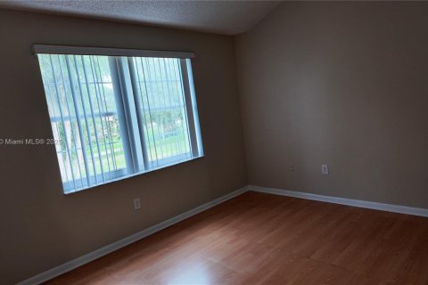 Купить таунхаус в Мирамар, Флорида 3 спальни, 147.53м2, № 1950688 - фото 19