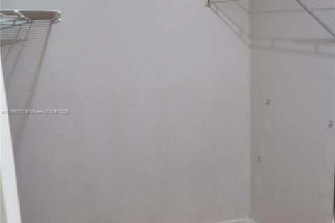 Купить таунхаус в Мирамар, Флорида 3 спальни, 147.53м2, № 1950688 - фото 15