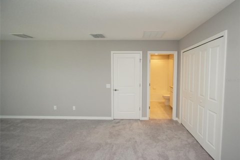 House in Lutz, Florida 4 bedrooms, 277.59 sq.m. № 2096051 - photo 17