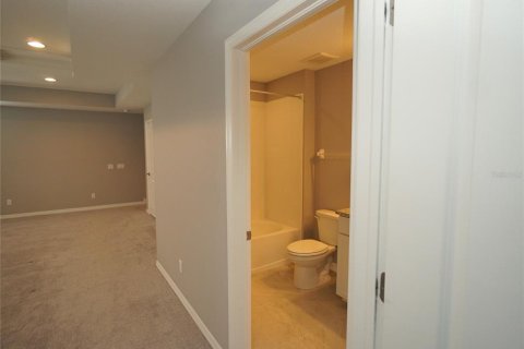 House in Lutz, Florida 4 bedrooms, 277.59 sq.m. № 2096051 - photo 14
