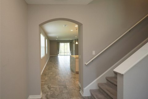 House in Lutz, Florida 4 bedrooms, 277.59 sq.m. № 2096051 - photo 4