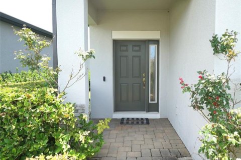 House in Lutz, Florida 4 bedrooms, 277.59 sq.m. № 2096051 - photo 2