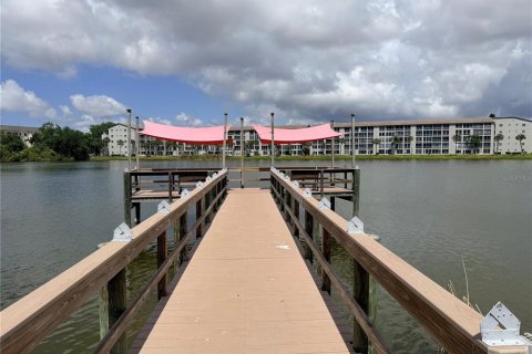Condo in Bradenton, Florida, 2 bedrooms № 2116205